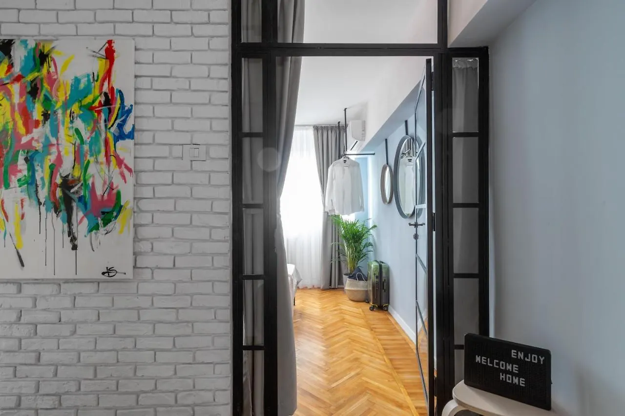 Eden By Citylife Suites Bukarest Apartman